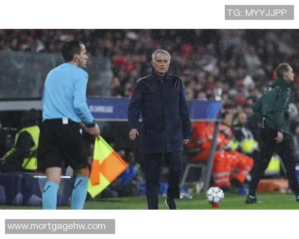 皇马主帅扎甫震怒，指责裁判偏袒对手