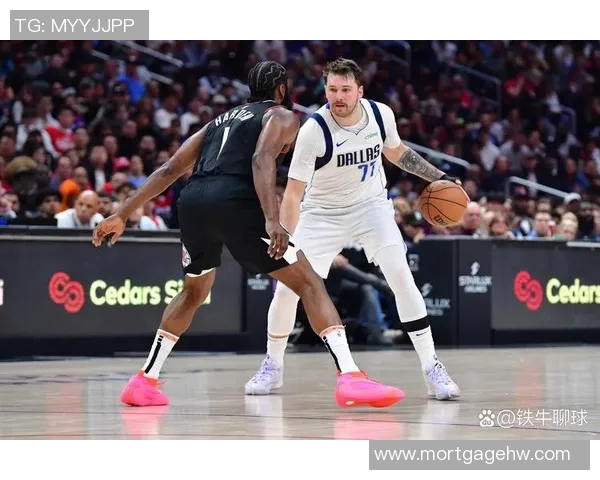 黄蜂中锋维斯布鲁克连续五场比赛得分过20分，震撼赛场